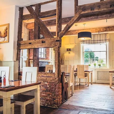 The Salwey Arms-2