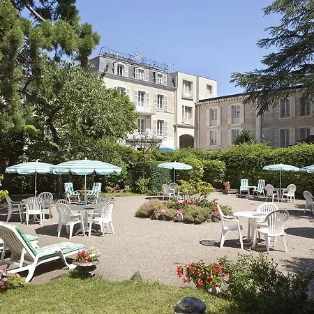 Logis Hotel Royal Saint-Mart-2