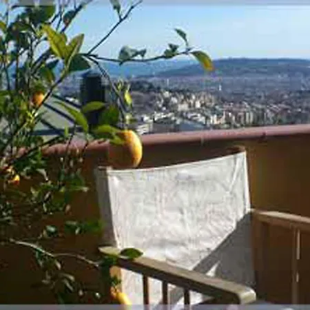 Anita'S Bed And Breakfast-2