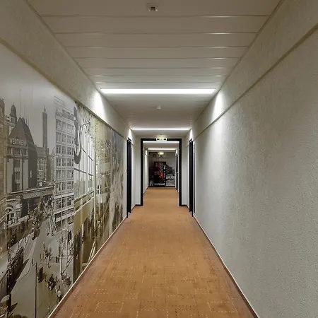 Mercure Berlin Alexanderplatz-3