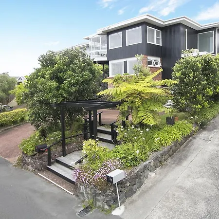 Kohimarama Beach Bed & Breakfast-2