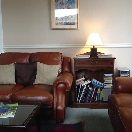 Highlander Inn-3