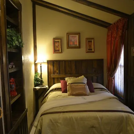 Sheldon Street Lodge-2