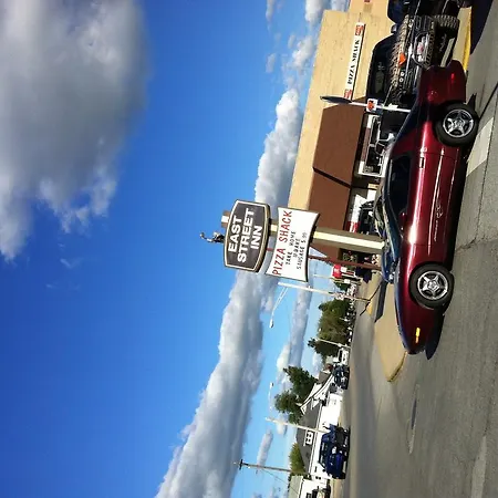 East Street Inn & Suites-3