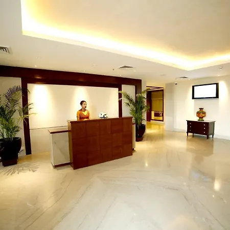 The Lalit Traveller- Airport Hotel-2