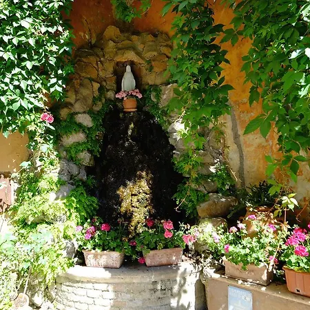 Casa Di Santa Francesca Romana A Ponte Rotto-2