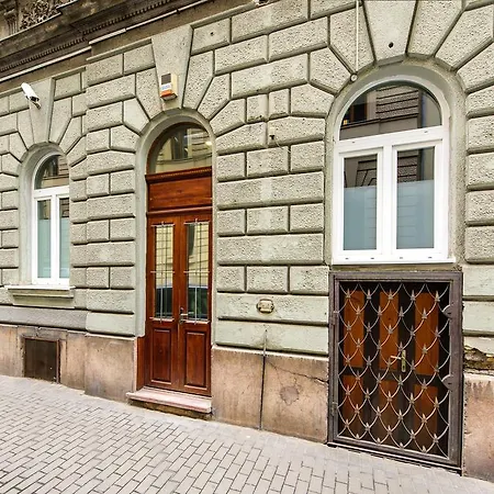 Budapest Citi Guesthouse - Contactless Self Check In-3