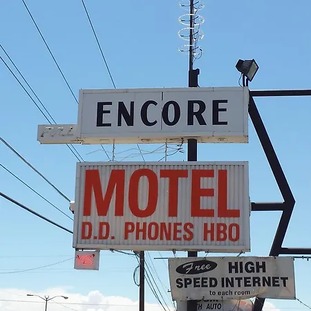 Encore Motel-2