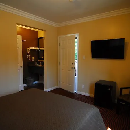 Studio City Inn - Near Universal Studios Hollywood-2