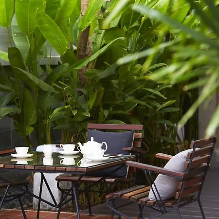 Uncle Loy'S Boutique House-2