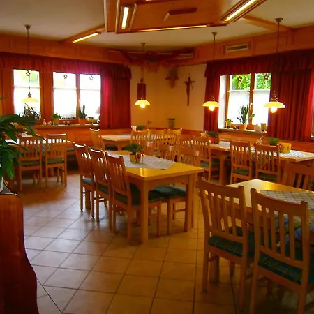 Gasthof Drei Linden-2