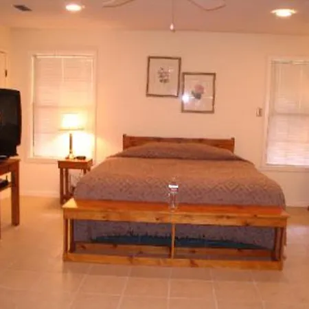 Pine Creek Country Inn-3