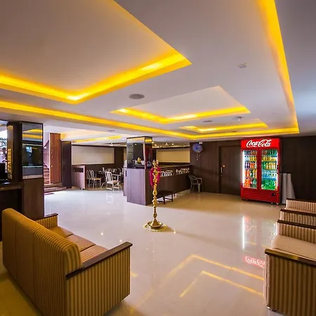 Plaza Hotel Trichy-3