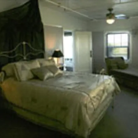 Ryde Hotel-2