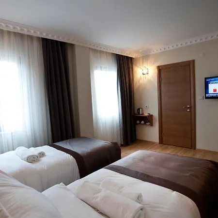 Pera Line Hotel-3