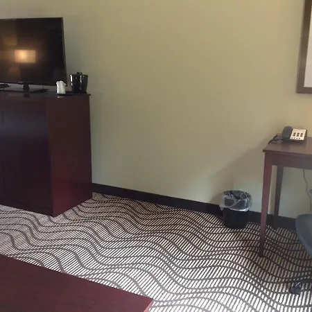 Executive Inn And Suites Jefferson-2