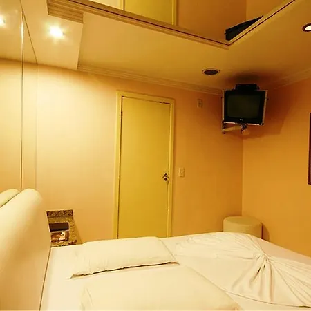 Nosso Hotel (Adults Only)-3