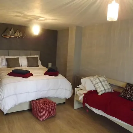 The Swallows Guest House-2