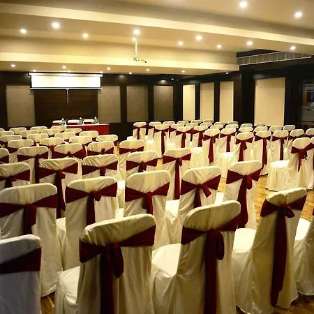 Hotel East West-2