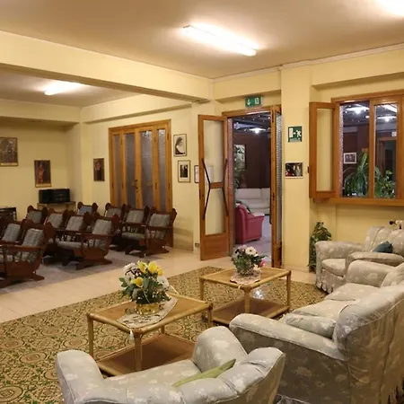 Casa Piccole Ancelle Di Cristo Re-3