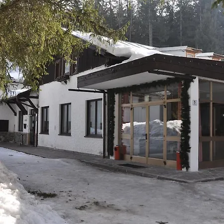 Casa Alpina Dobbiaco-2