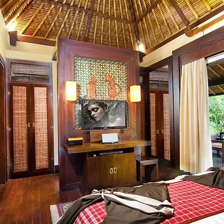 The Sandi Phala Beach Resort And Ma Joly Restaurant-3