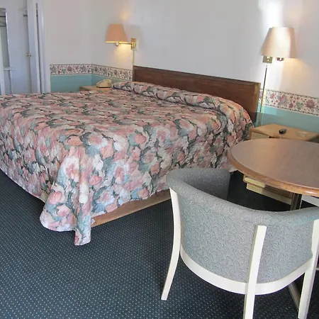 Budget Inn Odessa-3