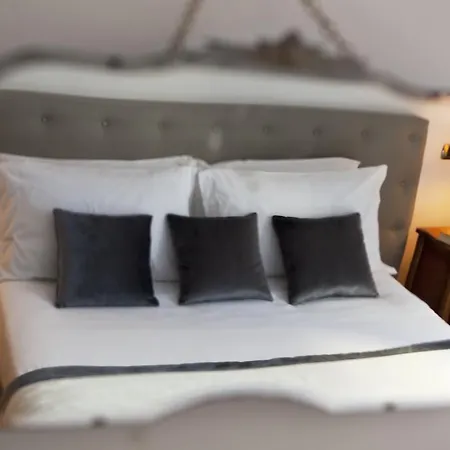 Garibaldi Suites Piazza Di Spagna-2