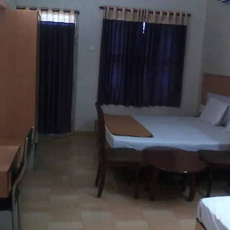 Hotel Pasuparthy Residency-3