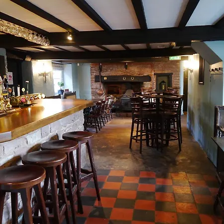 The Garway Moon Inn-2