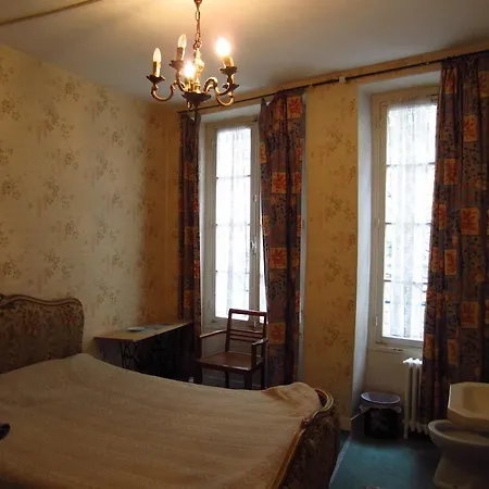 Hotel d'Orléans Paris Gare de l'Est-3