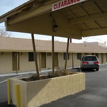 Lone Pine Budget Inn-3