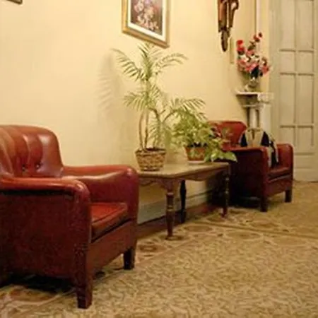 Hostal Delfina-3