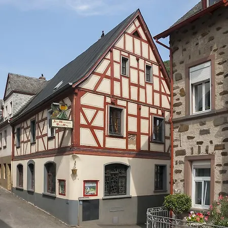 Alte Weinstube Burg Eltz-2