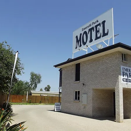 Emerald Park Motel-3