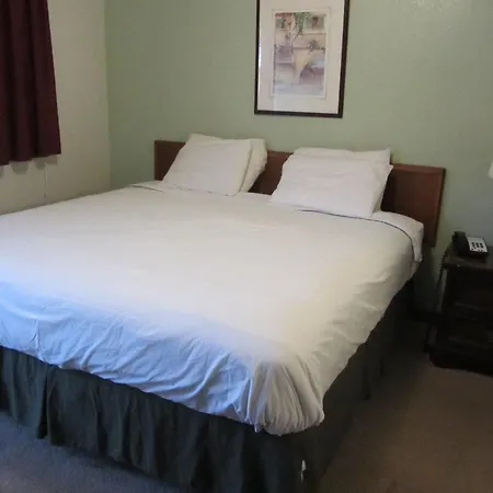 Budget Inn Ballinger-3