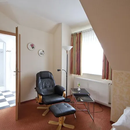 City-Hotel-3