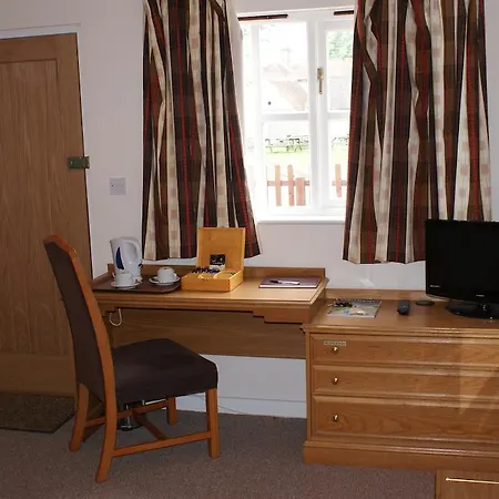 The Hawkenbury-2