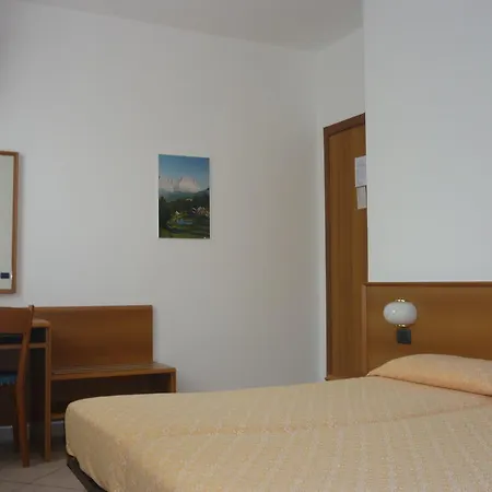 Hotel Milano-2
