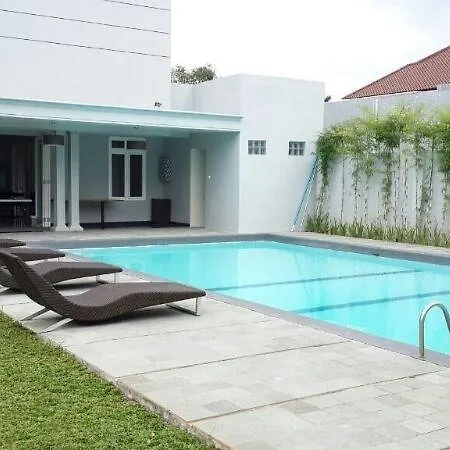 Sisingamangaraja Guest House-2