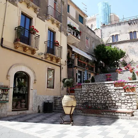 Bed & Breakfast Duomo Di Taormina-2