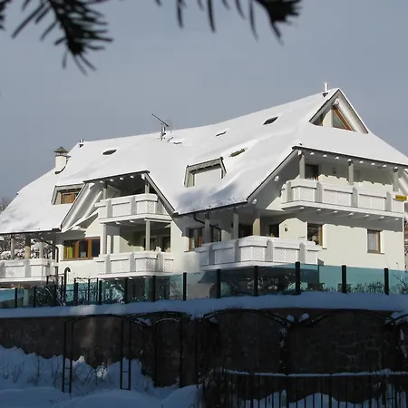 Villa Anina-2