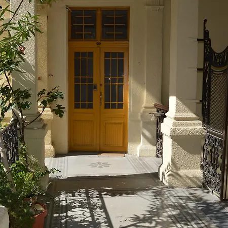 Synagogue Central Guest House-2