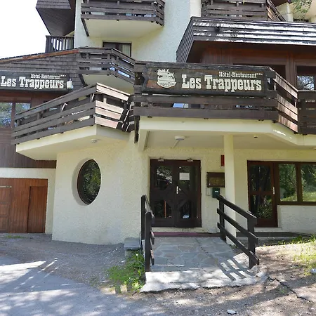 Hôtel Les Trappeurs-3