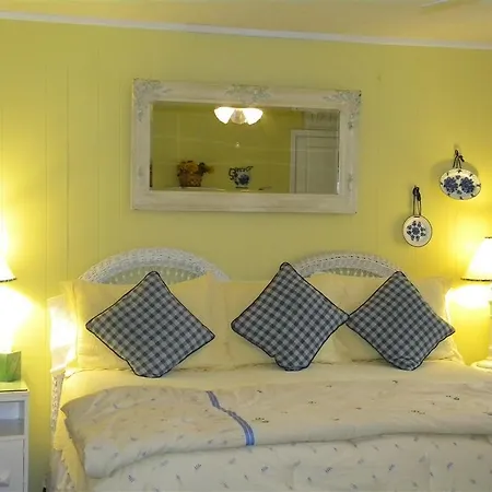 Garden Walk Inn-2