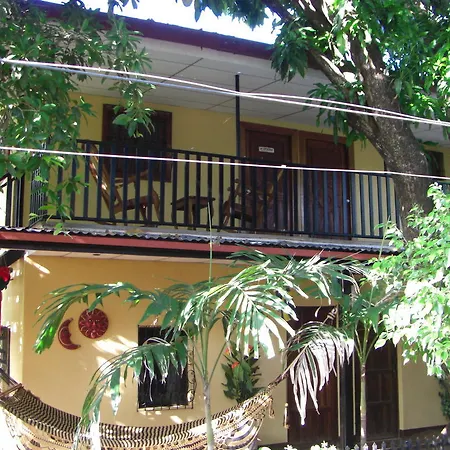Charly'S Guest House-2