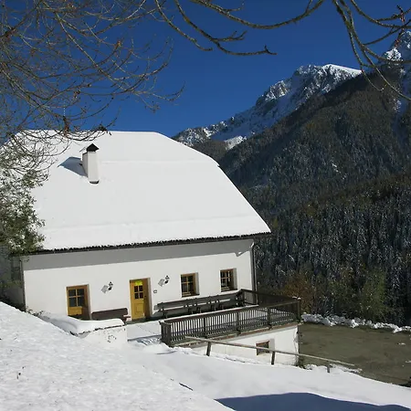 Berggasthof Trattes-2