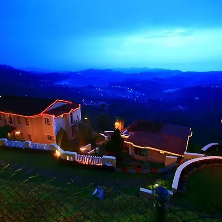 Mountain Retreat - A Hill Country Resort-3