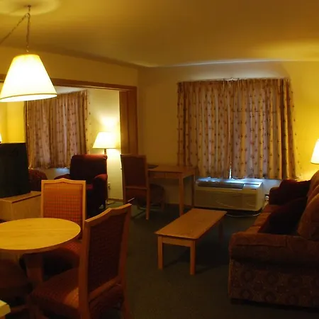 Luck Country Inn-2