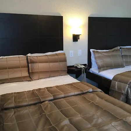 Mayflower Motel-2